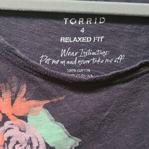 Torrid Black Floral Relaxed Fit Top
